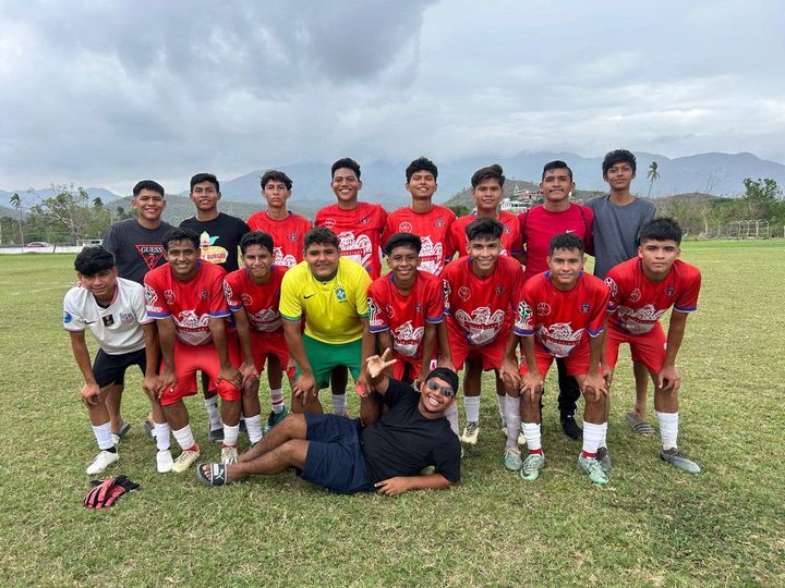 REALIZA TU PRE-REGISTRO UAGro PREPA 16