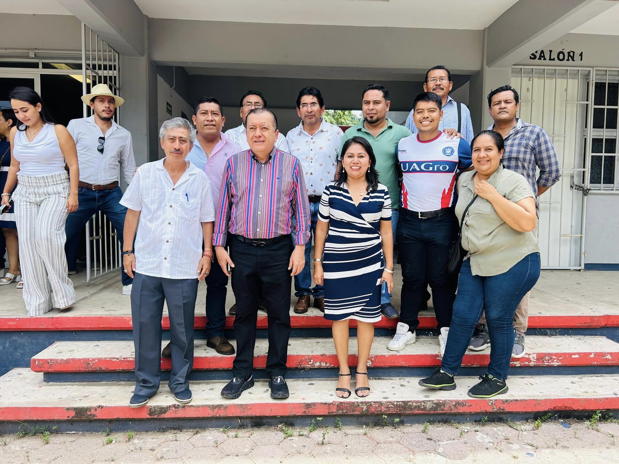 PLANTA DOCENTE MUY CALIFICADA Y SELECCIONES DEPORTIVAS